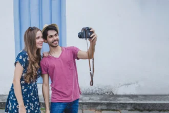 couple poses